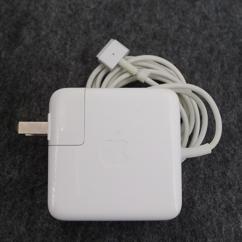 Original Apple Laptop MacBook Air Power Adapter Charger A1465 1466 1436 45W Original Apple Laptop MacBook Air Power Adapter Charger A1465 1466 1436 45W