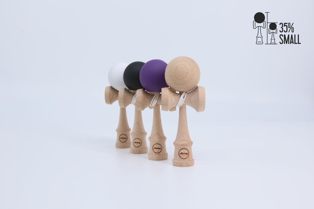 Friday Mini 12CM in Hong Kong with Mini Sword Yu Fridaykendama