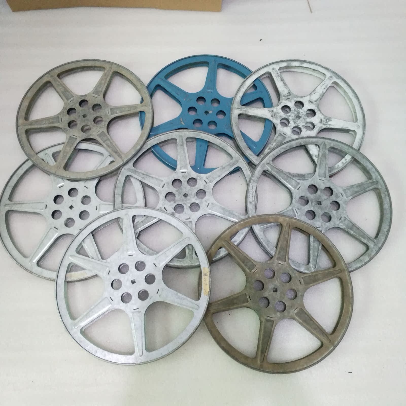 16 mm Movie Negatives Movie Copy Movie Projector Film disc A sheet clip Decorative Upholstery Movie and TV props