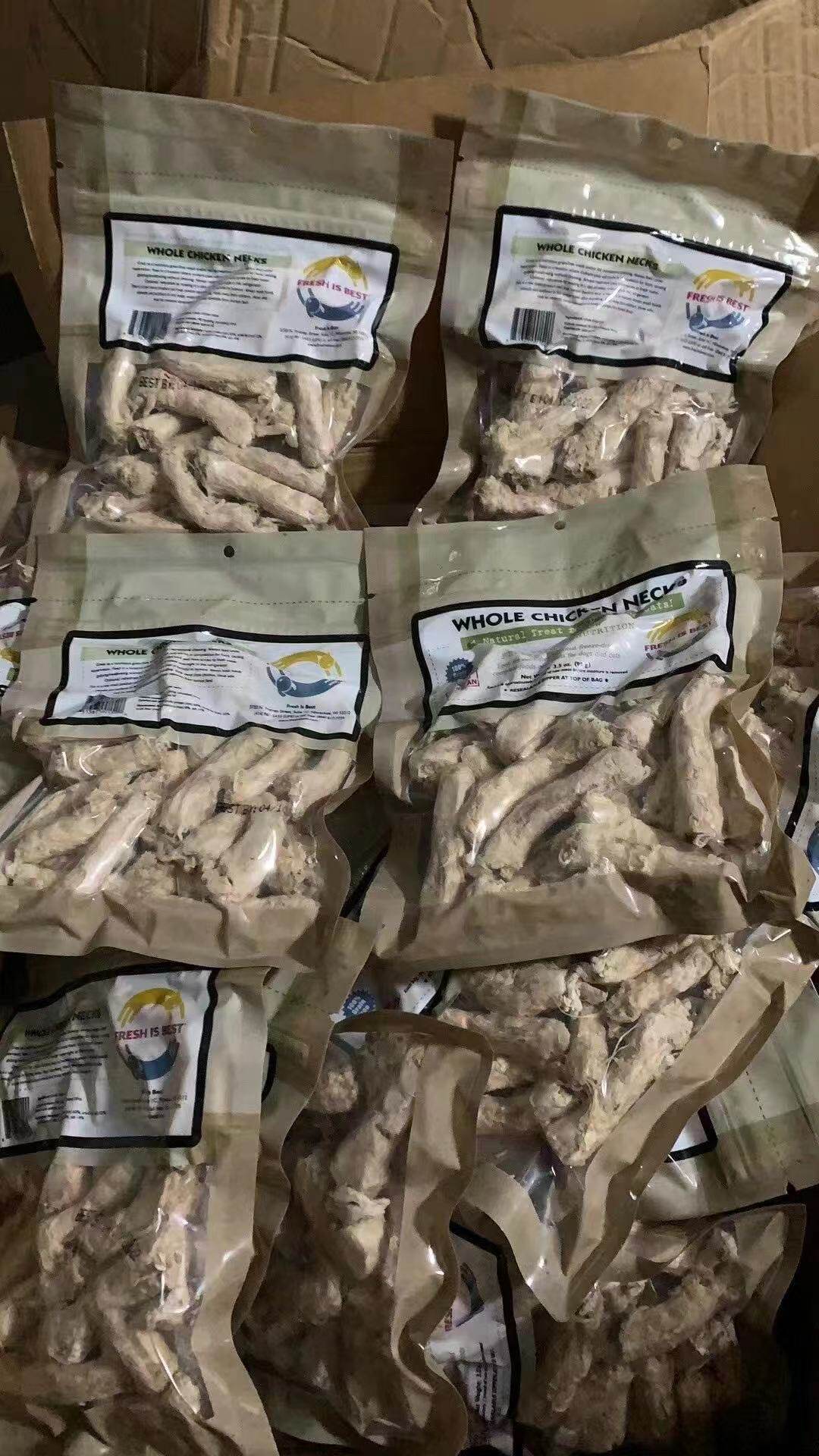 New packaging out of stock king American Fib freeze-dried chicken neck freeze-dried 99g cat and dog snacks molars to remove dental calculus