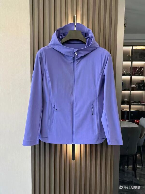 K Women's Lightweight Softshell Windproof Jacket K Women's Lightweight Softshell Windproof Jacket