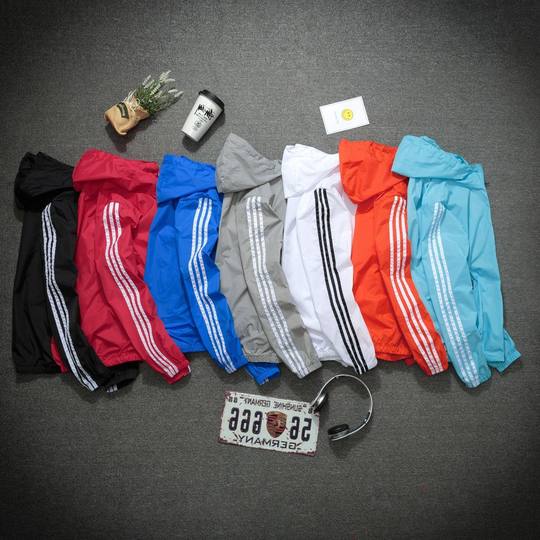 New Skin Clothing for Couples, Sports Outdoor Windbreaker, Men's and Women's Clothing, Air-Conditioning Shirt