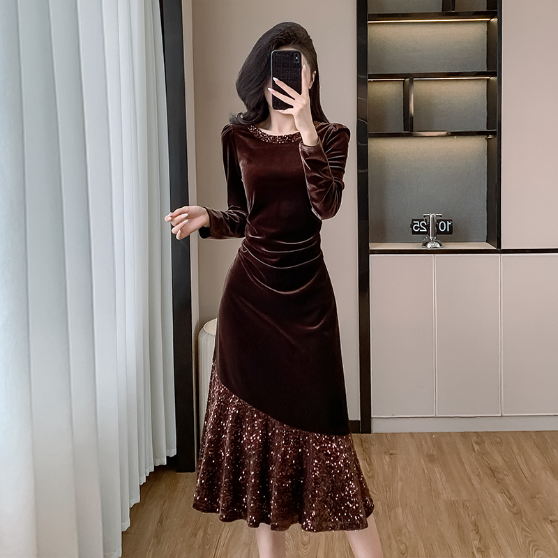 French Velvet Dress for Women, Autumn and Winter, High-Bottom Design, Fish Hem Long Skirt, Sense of Design Slimming Look Inner Skirt