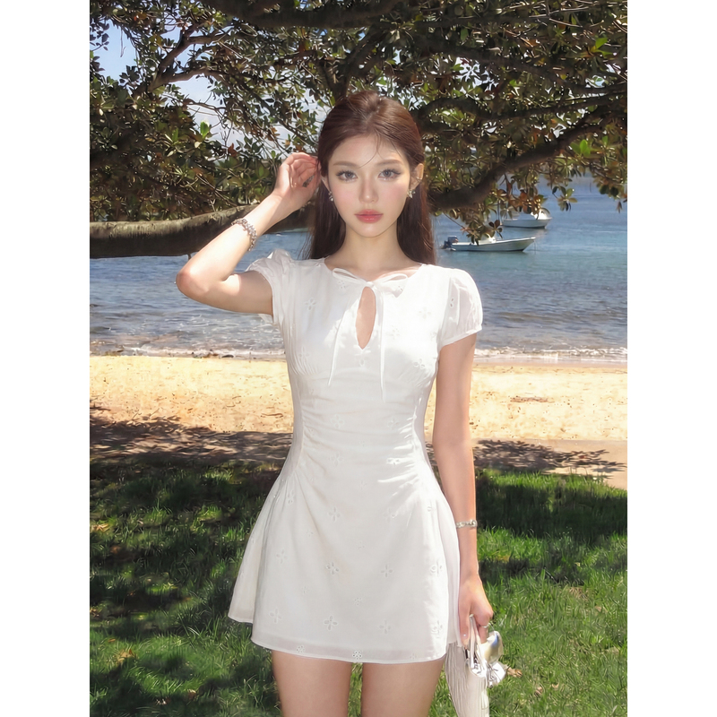 Korean-Style Embroidered Hollow-Out Bow Tie Waist-Slimming Dress for Women, Summer Pleated Waist-Cinching Short-Sleeve Dress, Short Skirt