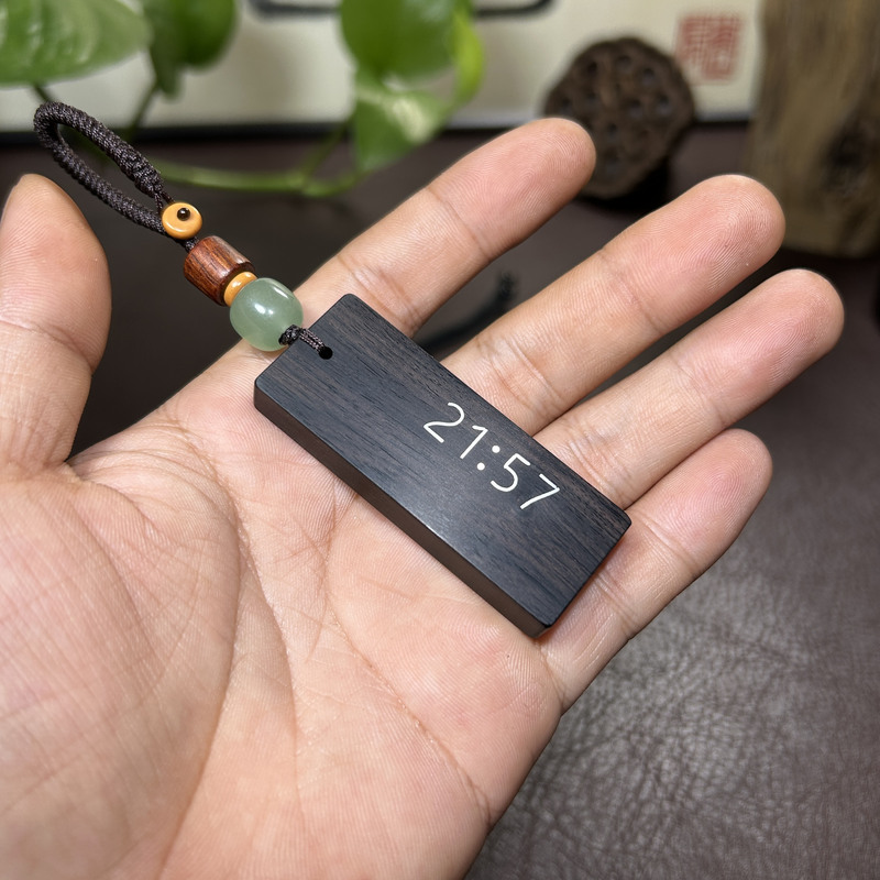 Hand-Inlaid 2157 Love You Issue Medium Ebony Silver Keychain as a Gift for Boyfriends and Boyfriends