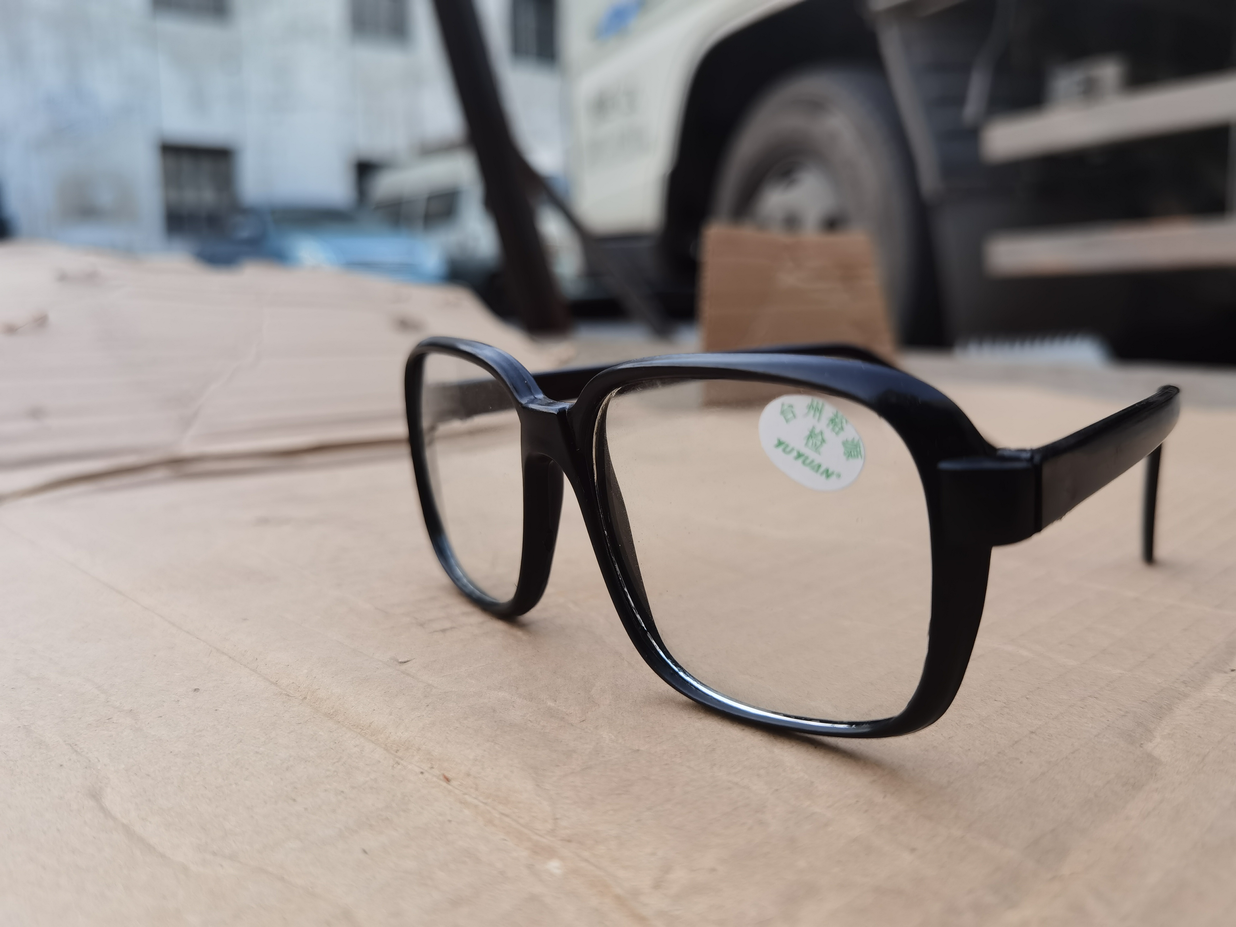 Tai Ju Yuyuan Labor Anti-Glasses Laobao Glasses Flat Mirror Electric Welded Glasses Transparent Lenses