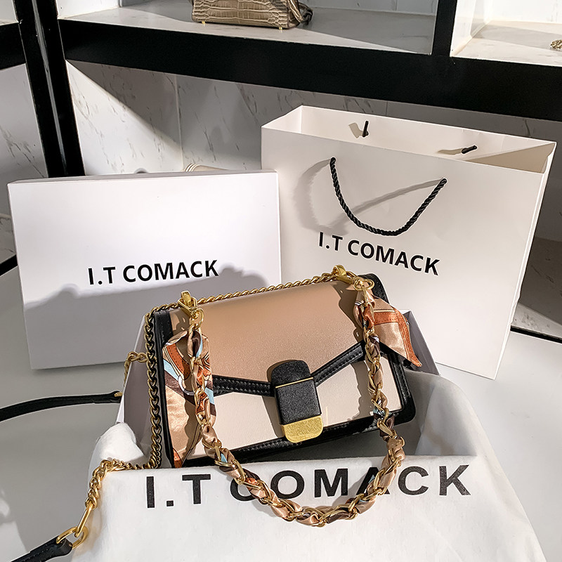 Hong Kong ITCOMACK REAL LEATHER COLLISION COLOR CHAIN SMALL SQUARE BAG WOMAN 2021 NEW WAVE ADVANCED SENSATION ARMPIT SATCHEL SATCHEL BAG