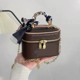 Применимый аксессуары LV Макияж мешки цепь хорошая нано модифицированная мини -сумка на плече
