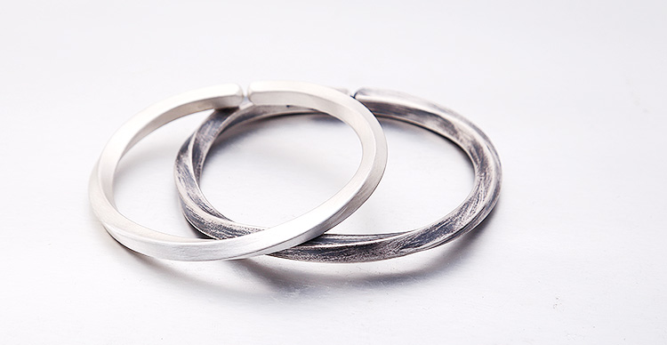 Vòng tay bạc sterling 999 đôi nam nữ bạc nguyên chất đôi tay Mobius tái sinh vòng tay bạc Viking vòng tay chiến đấu rắn gỗ huyết rồng