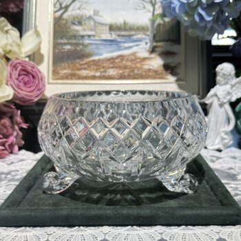 Western Antique, French-Made, Heavy-Duty Machine-Cut Diamond-Shaped Translucent Three-Legged Crystal Fruit Bowl, Salad Bowl, in Stock