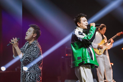 《再回首》经典时代金曲演唱会