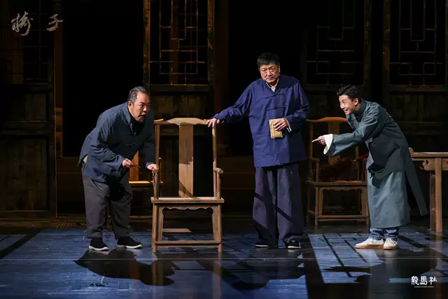 1673425230771006993.jpg 话剧《椅子》剧照-9A2A6712_副本.jpg