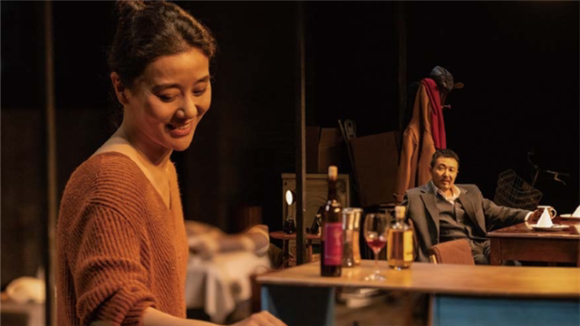 上海话剧艺术中心《天窗》