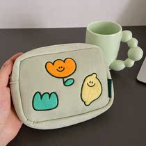 Korea ins portable small hand bag data cable power bag cute cosmetic bag girl coin purse niche design