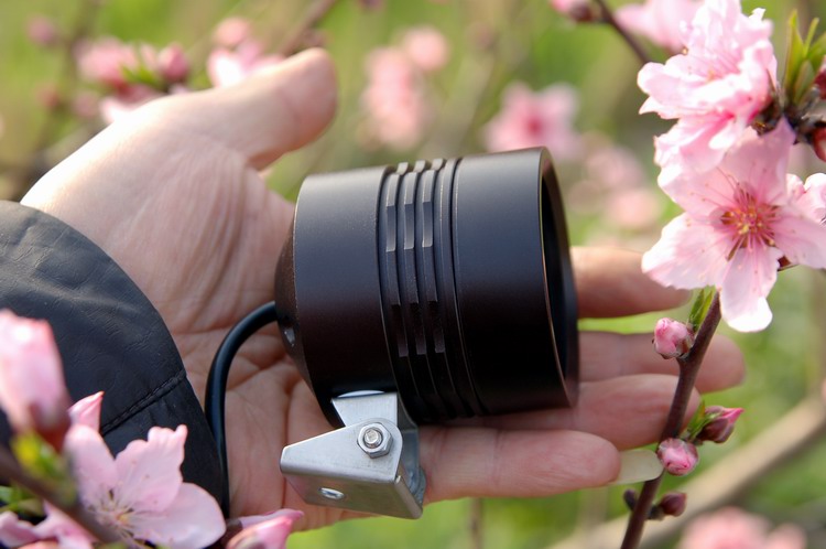 Xe máy điện xe máy LED đèn pha CREE T6 U2 XML2 bắn vua dài 15W ánh sáng bên ngoài đèn pha led xe máy future