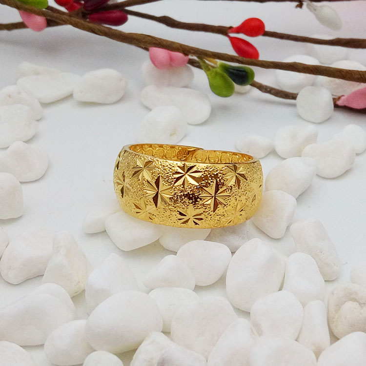 Cá tính Euro Coin Gold Glossy Ring Wide có thể điều chỉnh Sanding Gold Starry Ring Men Simulation Trang sức mô phỏng nhẫn nam đẹp