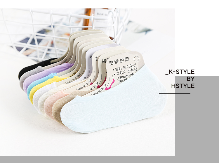 Thuyền vớ nữ vô hình nông miệng mùa xuân và mùa hè thấp để giúp silicone non-slip vớ nhung vớ lụa mỏng phụ nữ