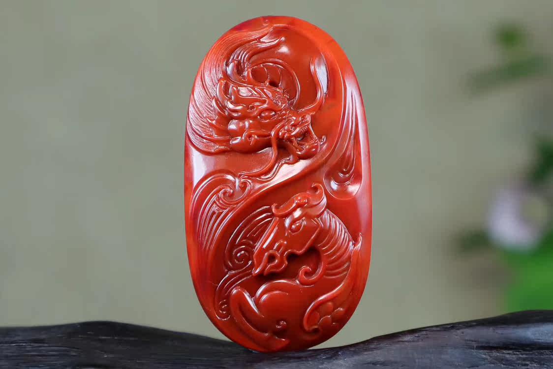 Longma spirit Liangshan South red persimmon rose red carving piece