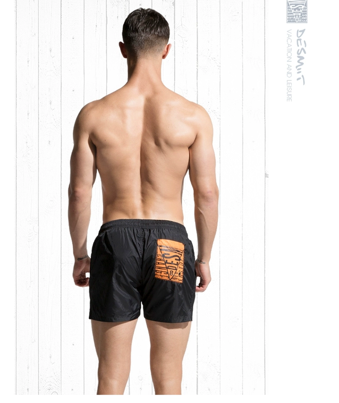 Desmiit quần short thể thao nam mùa hè nhanh khô lỏng bãi biển kỳ nghỉ quần thể dục chạy ba quần thủy triều - Quần thể thao quần đùi nam thể thao