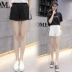Phiên bản Hàn Quốc của quần short chạy bộ nữ 2018 hè mới hoang dã lỏng lẻo eo cao cỡ lớn chất béo MM đen thoi trang cong so Quần short