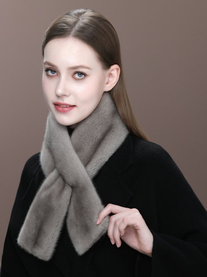 2025 New Mink Fur Whole Mink Scarf for Women, Winter Warm Versatile Neck Scarf, Long Soft and Fluffy Scarf