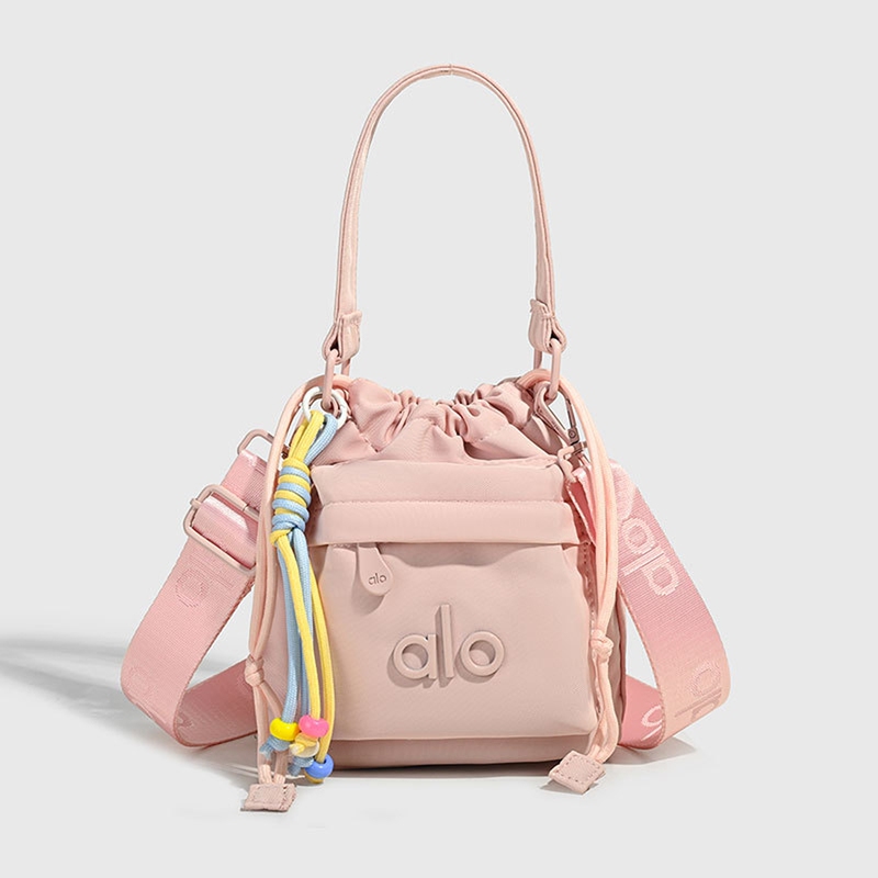 Alo Yoga Bag Multifunctional Bucket Bag for Women Waterproof Nylon Drawstring Bag Wide Shoulder Strap Single Shoulder Crossbody Bag