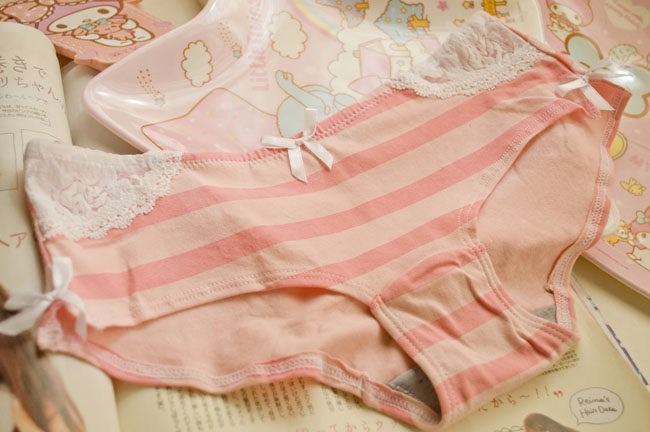 Slip jeunesse en soie Ice - Ref 669138 Image 56