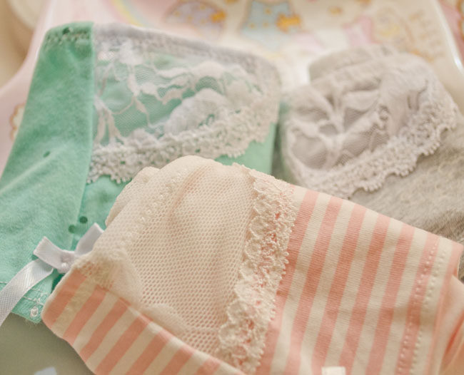 Slip jeunesse en soie Ice - Ref 669138 Image 48