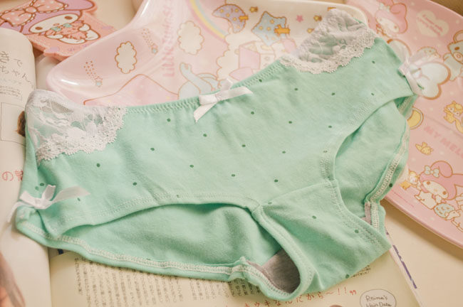 Slip jeunesse en soie Ice - Ref 669138 Image 60