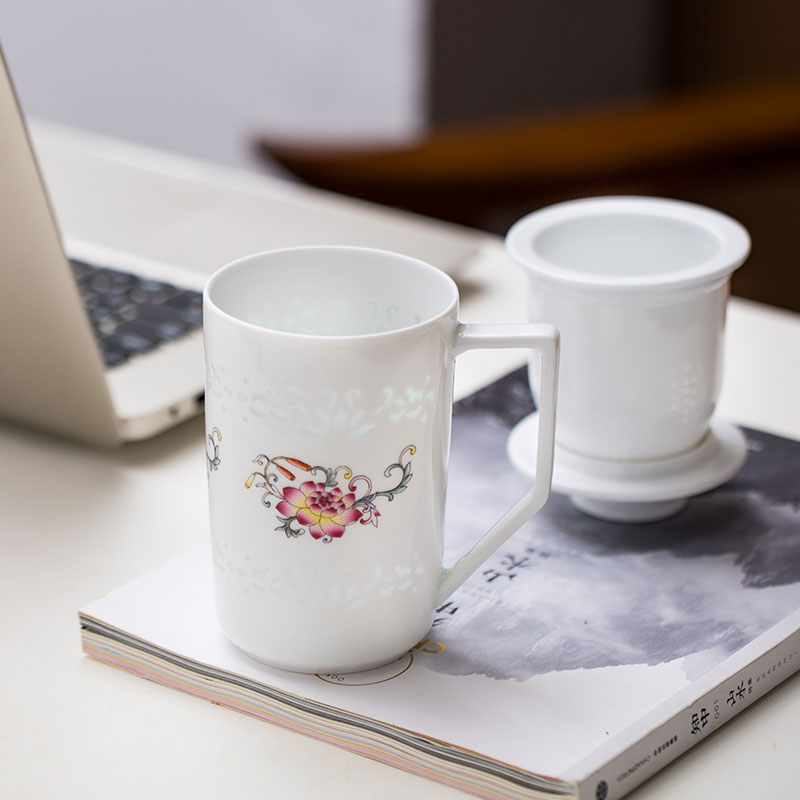 Jade cypress jingdezhen ceramic filter and exquisite porcelain tea cups contracted large capacity domestic tea cup pastel lotus flower