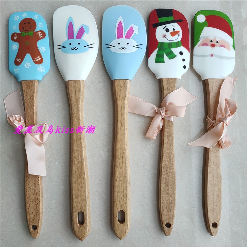 Hot Selling Baking Tool Wood Handle Silicone Rub Knife Cute Cartoon Pattern Color Painted Silicone Cake Cream Scraper Rabbit