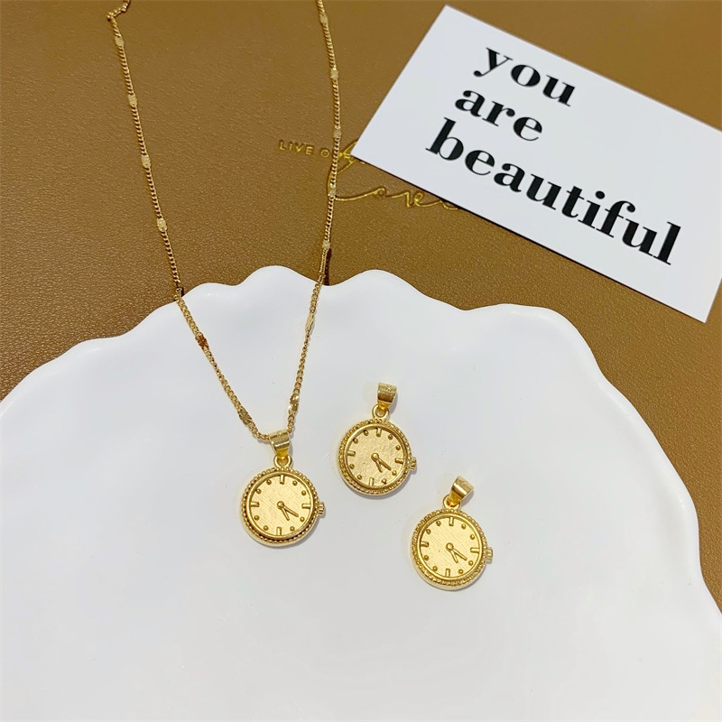 520 Small Gold Watch Necklace for Women, Light Luxury with a High-End Feel, Vietnamese Sand Gold Imitation Gold Pendant, Gift Jewelry for Girlfriend 520 Small Gold Watch Necklace for Women, Light Luxury with a High-End Feel, Vietnamese Sand Gold Imitation Gold Pendant, Gift Jewelry for Girlfriend