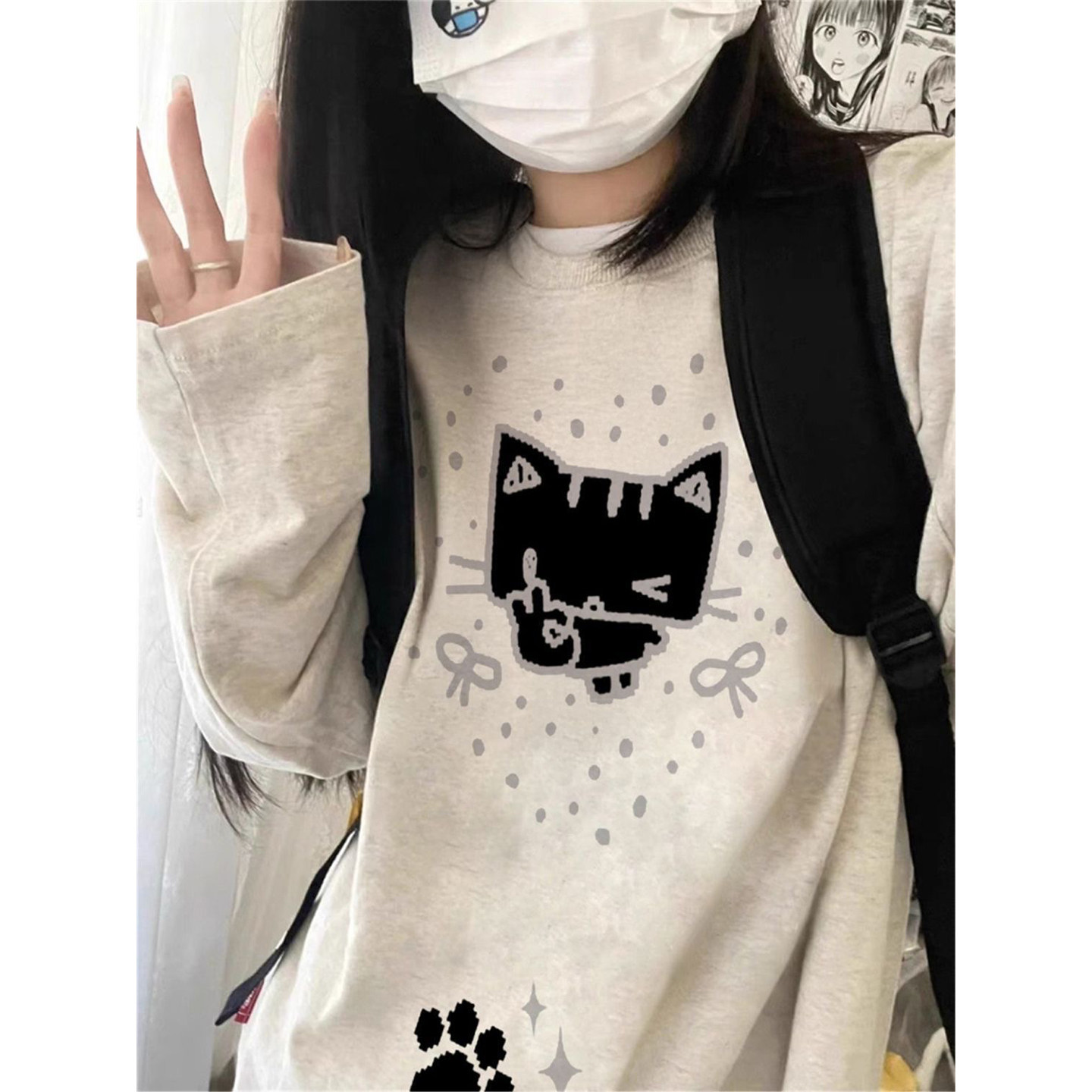 スタイリッシュな純綿の長袖Tシャツ。早春にぴったり。2026年新作、中高生向け。ゆったりとしたインナーレイヤートップス。