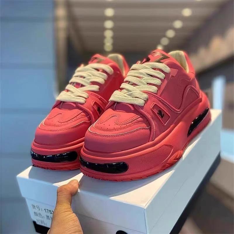 Red Shoes for Men in Their Zodiac Year 2026, New Summer Thick-Soled Trendy Brand High-End Casual Sneakers, Versatile and Cool Red Shoes for Men in Their Zodiac Year 2026, New Summer Thick-Soled Trendy Brand High-End Casual Sneakers, Versatile and Cool
