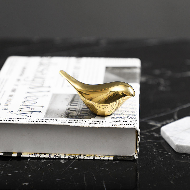 Creative Fashion Small Bird Swing Piece Living Room Home Creative Personality Art Brass Desktop Decoration Photo Furnishing Gift