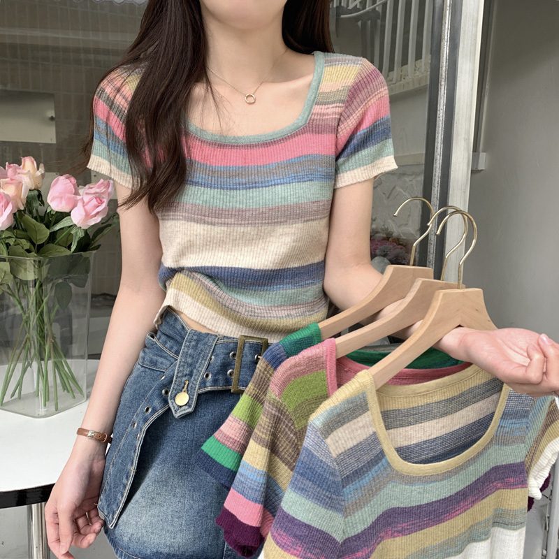 Striped Knit Short-Sleeve T-Shirt Women's Summer Colorful Square Neck Petite High-Waisted Jeans Paired with a Short Top