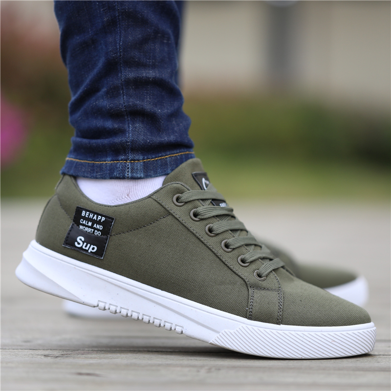 Lace Sail Fabric Shoes Men Low Bunch Shoes 2022 New Spring Men Shoes Breathable Sports Board Shoes Men Casual
