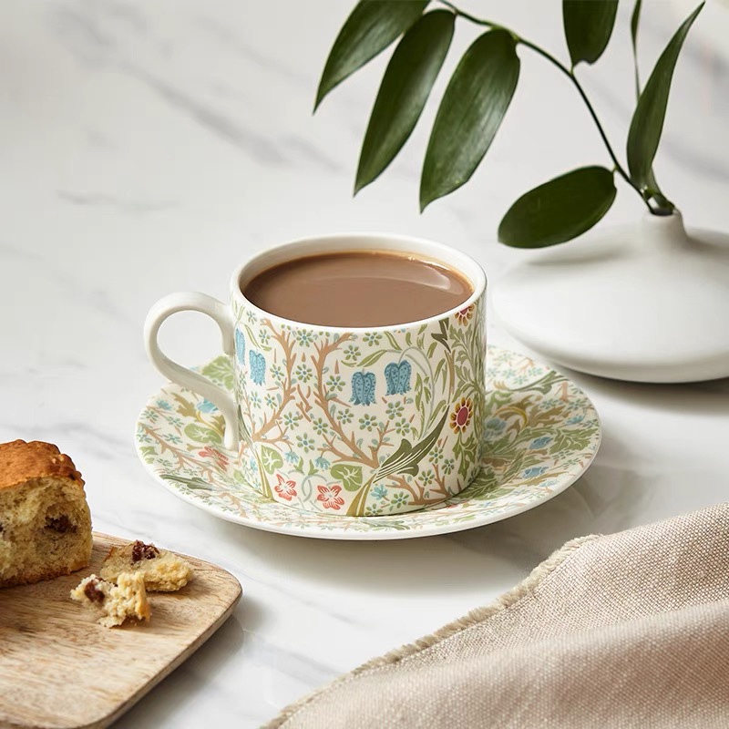 British Portmeirion Imported Ceramic Tea Cups and Saucers, Pastoral Style Gifts