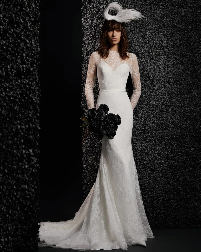 Customized wedding dress 2022 autumn and winter new high-end lace long-sleeved fishtail forest light gauze small trailing simple temperament