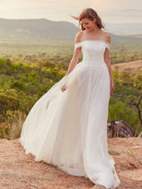 Light wedding dresses 2022 spring and summer new minimalist departments Travel Photos Outdoor Brides Go Out Light Yarn Superfairy Dream Small Tug Tail