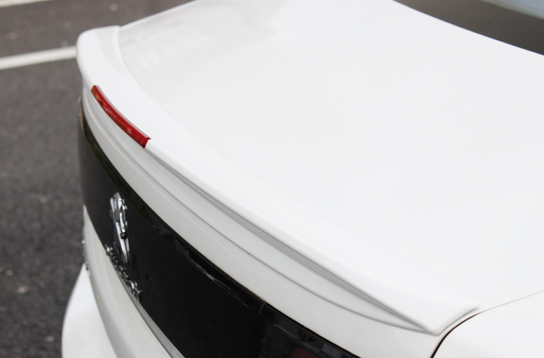 Dành riêng cho 16-19 Peugeot 308 cánh sau mới 308 sửa đổi áp lực sơn đuôi logo mới trang trí 308 - Sopida trên đuôi gió pista