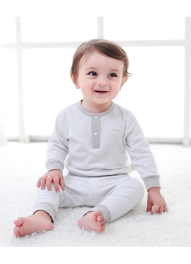 Đồ lót bé trai cotton mùa thu quần áo phù hợp với mùa đông 1 tuổi 0 bé gái 3 mùa xuân và mùa thu cho bé sơ sinh quần áo ngủ quần áo lót bé gái cao cấp