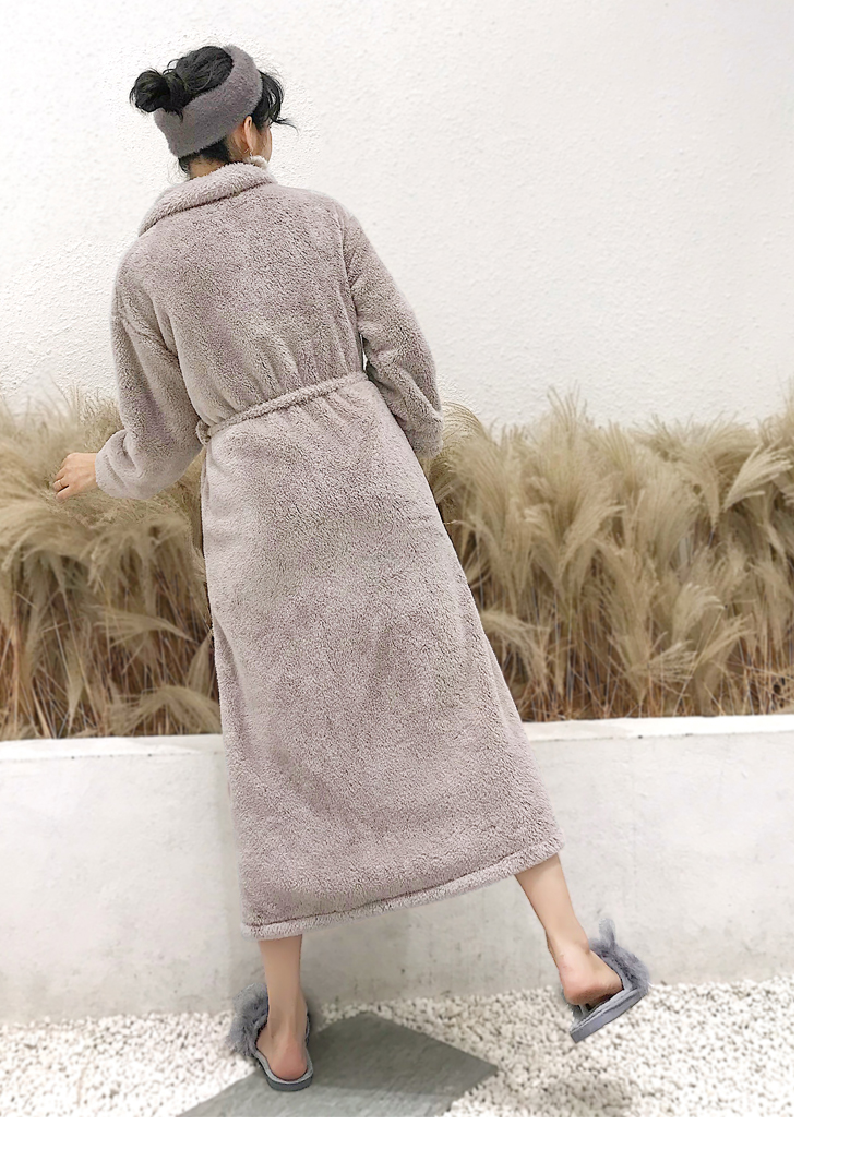 Áo ngủ nữ mùa đông dày lông cừu san hô dày Phụ nữ có thể mặc áo choàng dài tay Áo choàng tắm dài ấm áp của Hàn Quốc váy ngủ nữ
