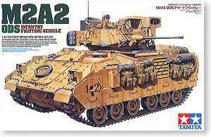 TAMIYA Tamiya 35264 M2A2 Bradley Infantry Fighting Vehicle 