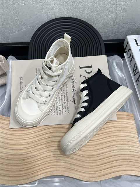 ເກີບສູງ Die'ao ສໍາລັບແມ່ຍິງ 2024 summer ໃຫມ່ soft-soled ເກີບບາດເຈັບແລະເກີບ sneakers ສະດວກສະບາຍວິທະຍາໄລແບບຕາຫນ່າງຊັ້ນດຽວ
