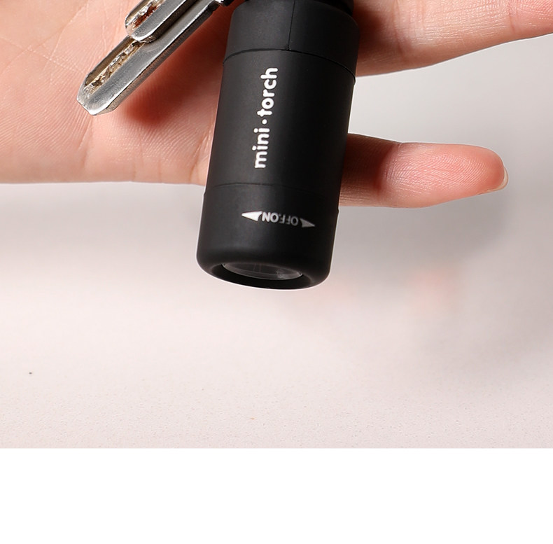 Маленький портативный фонарь, дорожный супер яркий светодиодный прожектор для школьников и студентов 