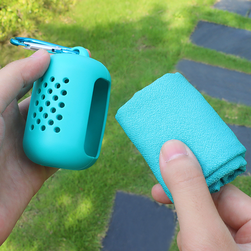 Travel Quick-Drying Towel, Creative Silicone Storage, Cooling Sports Towel, Portable Absorbent Square Towel, Gym Sweat-Absorbing Towel