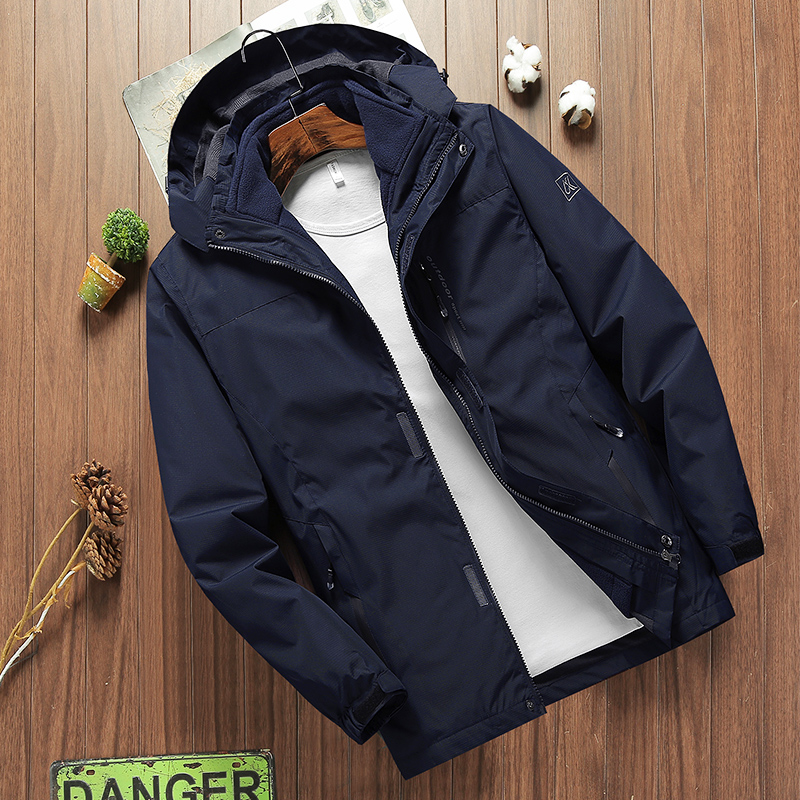 Submachine clothes men's three-in-one detachable two-piece set of warm and velvety thickened jacket woman waterproof windproof clothing mountaineering suit 