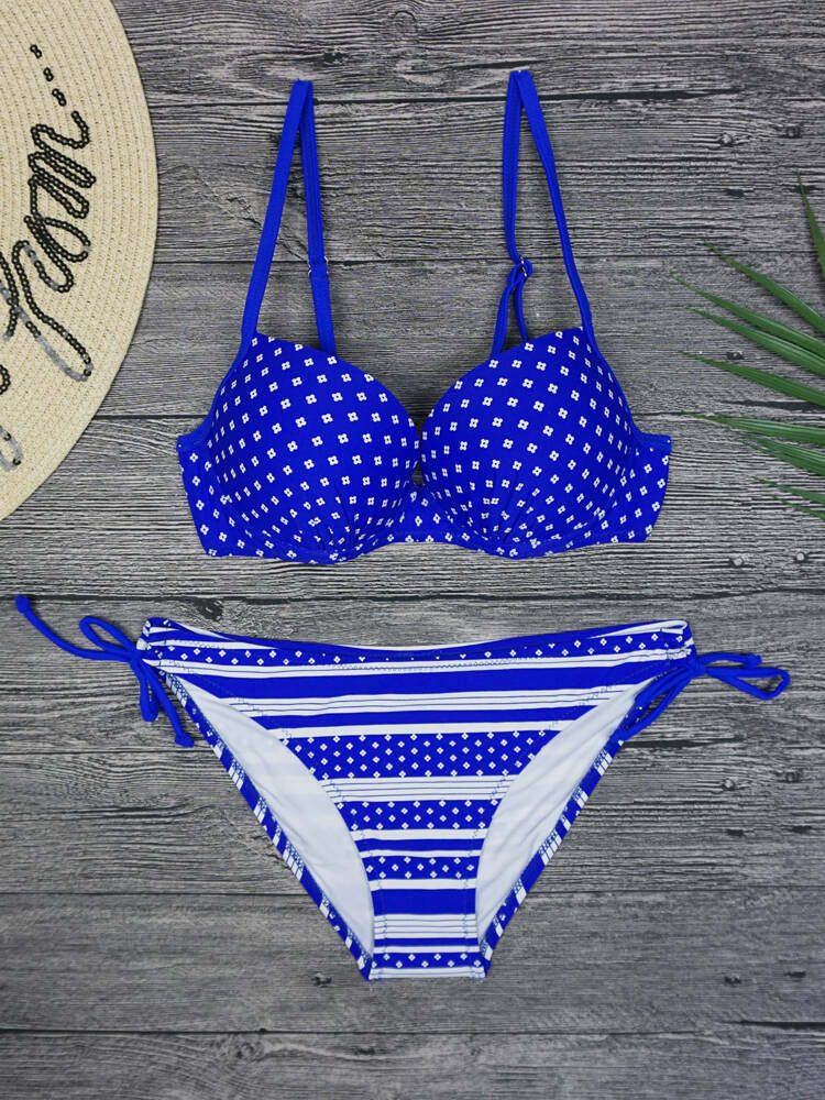 Beach new striped pink adorable thickened steel to gather in two-piece Triangle three-point bikini swimsuit swimsuit