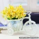Monuel Blue Car 3 пучки желтых гостеприимных весенних цветов